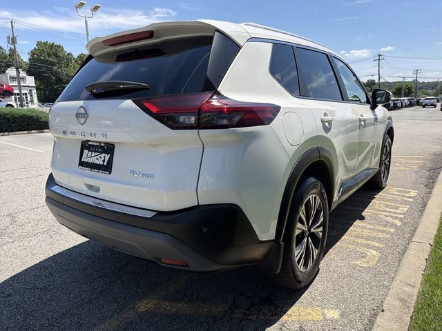 Certified 2023 Nissan Rogue SV w/ SV Premium B Package AWD/4WD image 8