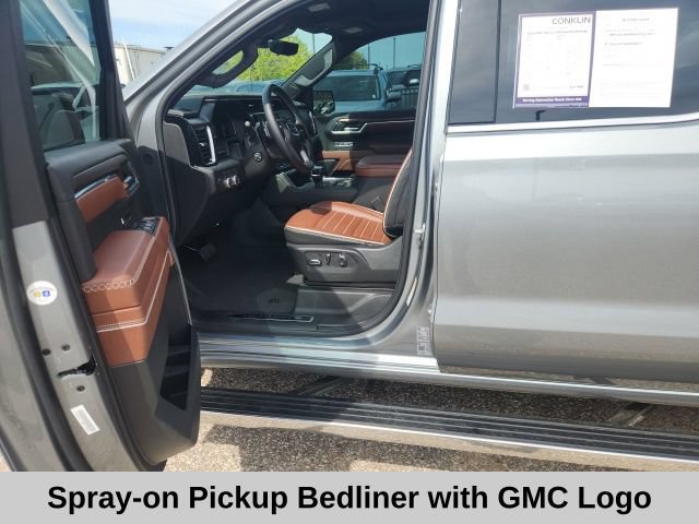 Used 2026 GMC Sierra 1500 Denali Ultimate w/ LPO, Black Badging Package AWD/4WD image 13
