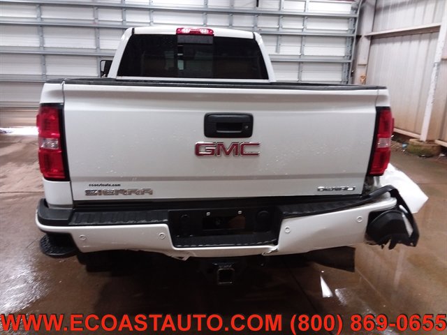 Used 2018 GMC Sierra 2500 Denali w/ Duramax Plus Package image 8