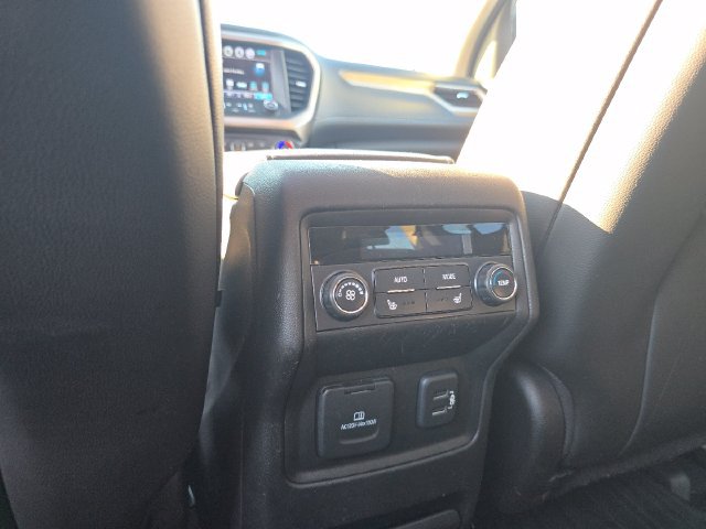 Used 2018 GMC Acadia Denali w/ Technology Package FWD image 25