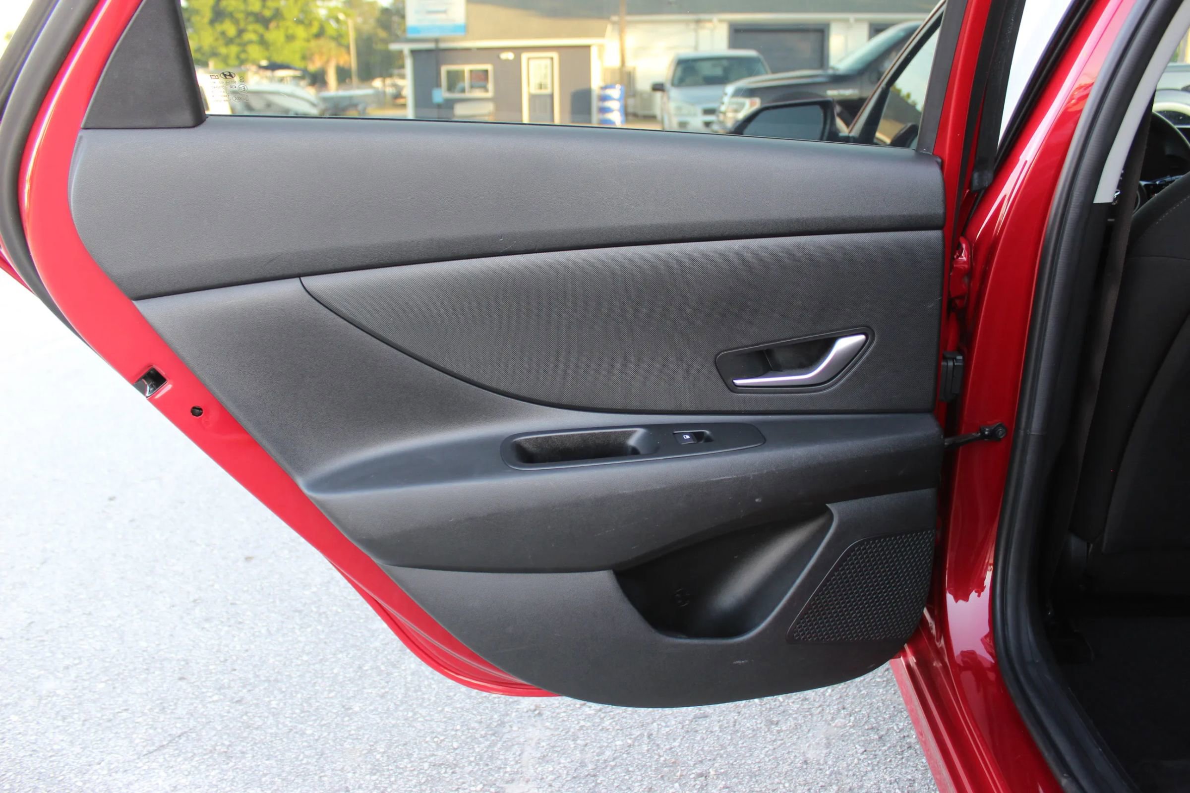 Used 2023 Hyundai Elantra SEL FWD image 16