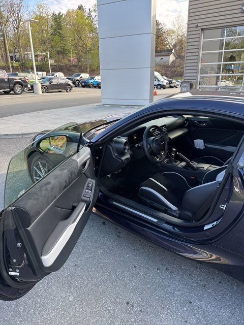 Used 2025 Subaru BRZ Limited w/ Popular Package 2 image 14