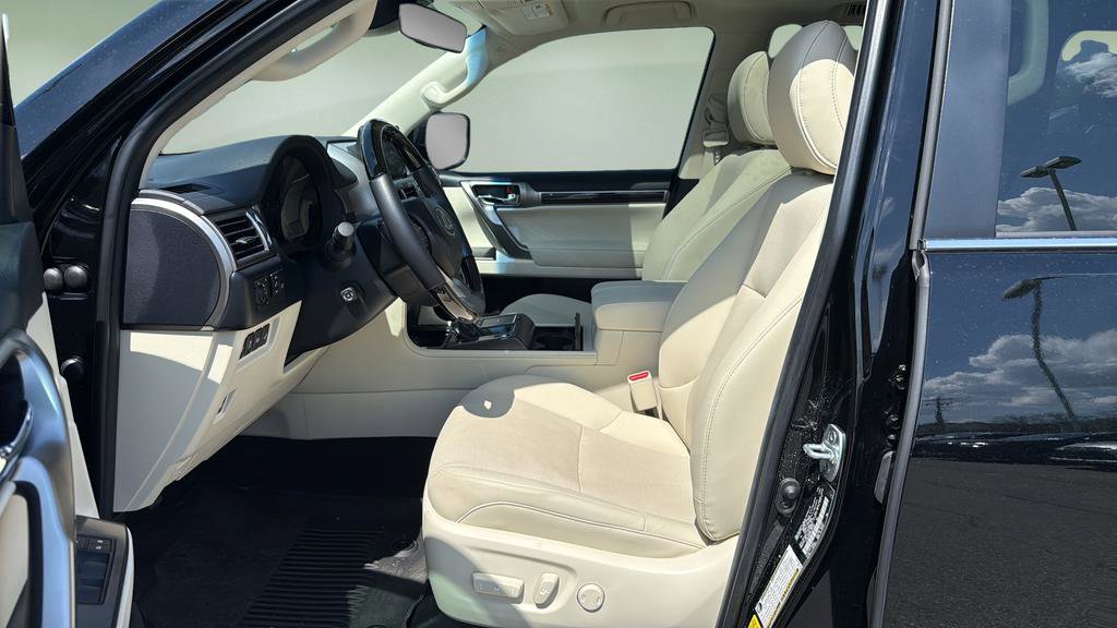 Used 2023 Lexus GX 460 Premium w/ Premium Plus Package AWD/4WD image 11