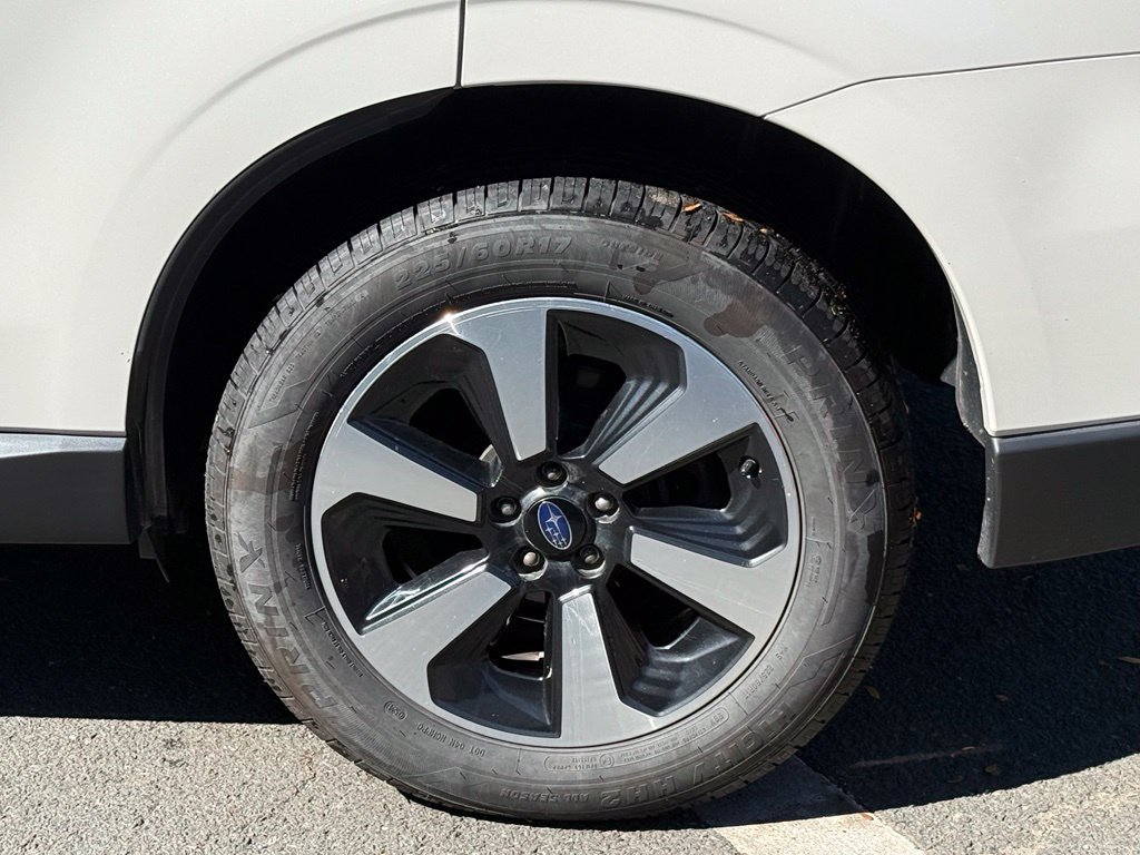 Used 2018 Subaru Forester 2.5i Limited AWD/4WD image 11