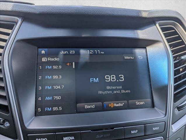Used 2019 Hyundai Santa Fe XL FWD image 18