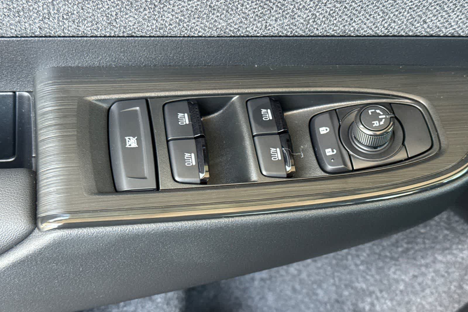 New 2026 Subaru Outback Limited AWD/4WD image 13