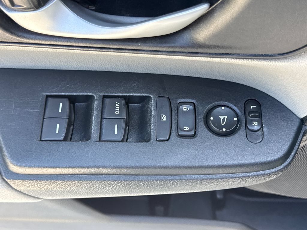 Certified 2020 Honda CR-V LX image 15