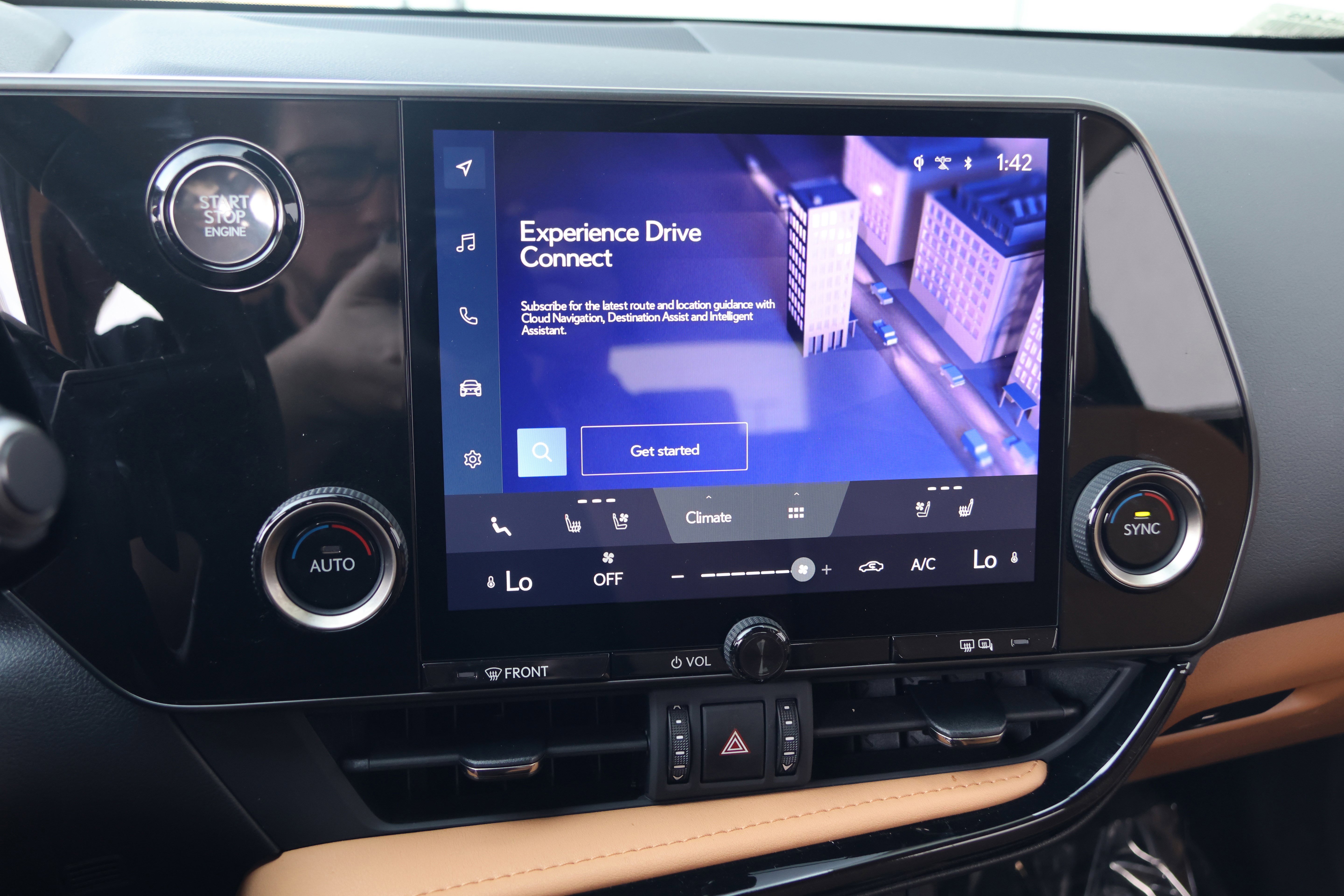 Certified 2025 Lexus NX 250 250 Premium w/ Towing Package (2000 Lbs) image 25