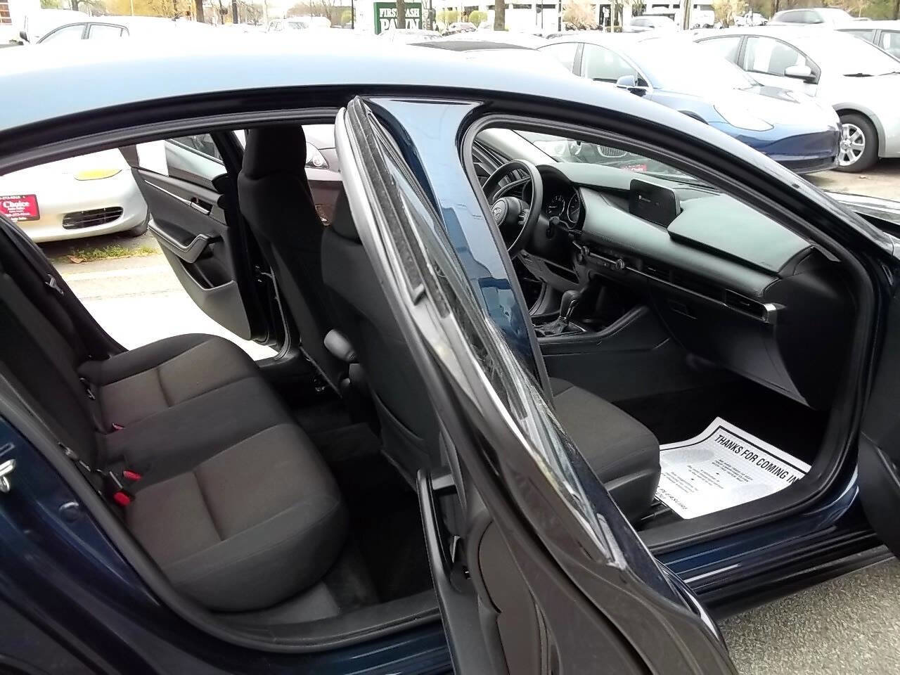 Used 2022 MAZDA MAZDA3 Sedan image 10