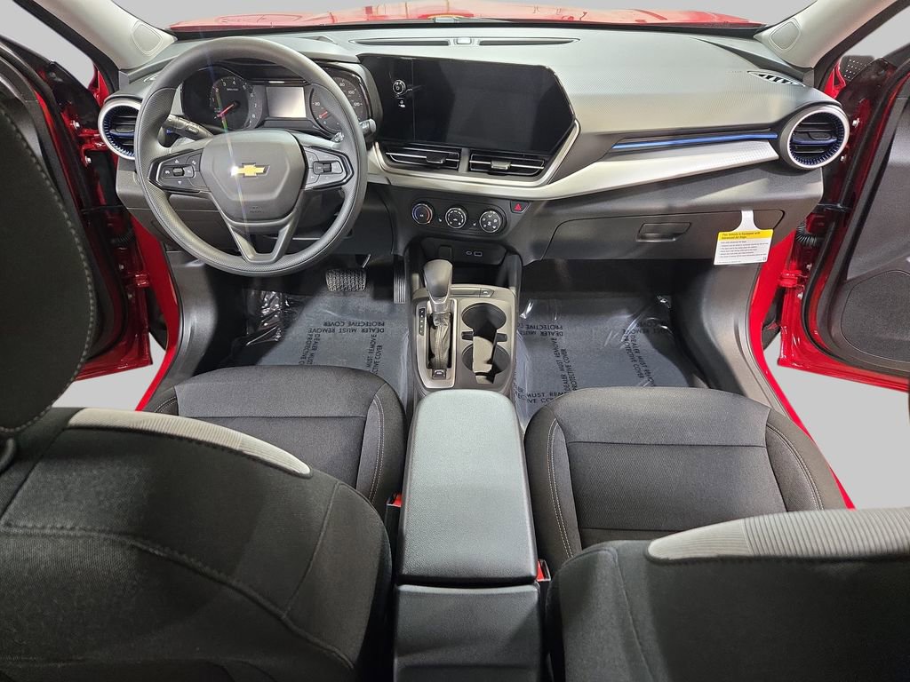 New 2026 Chevrolet Trax LS w/ LS Convenience Package FWD image 41