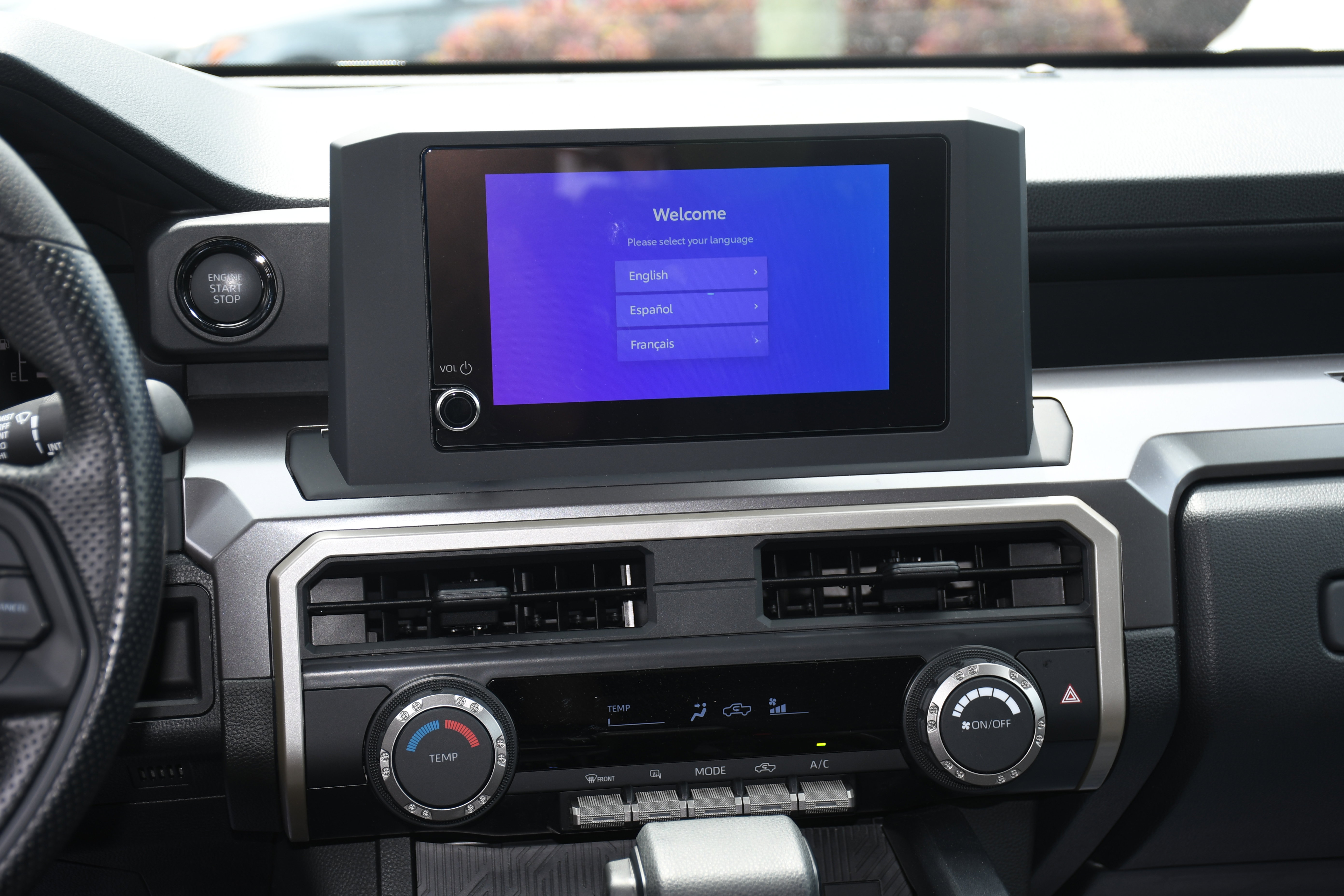 Certified 2026 Toyota Tacoma SR5 AWD/4WD image 15