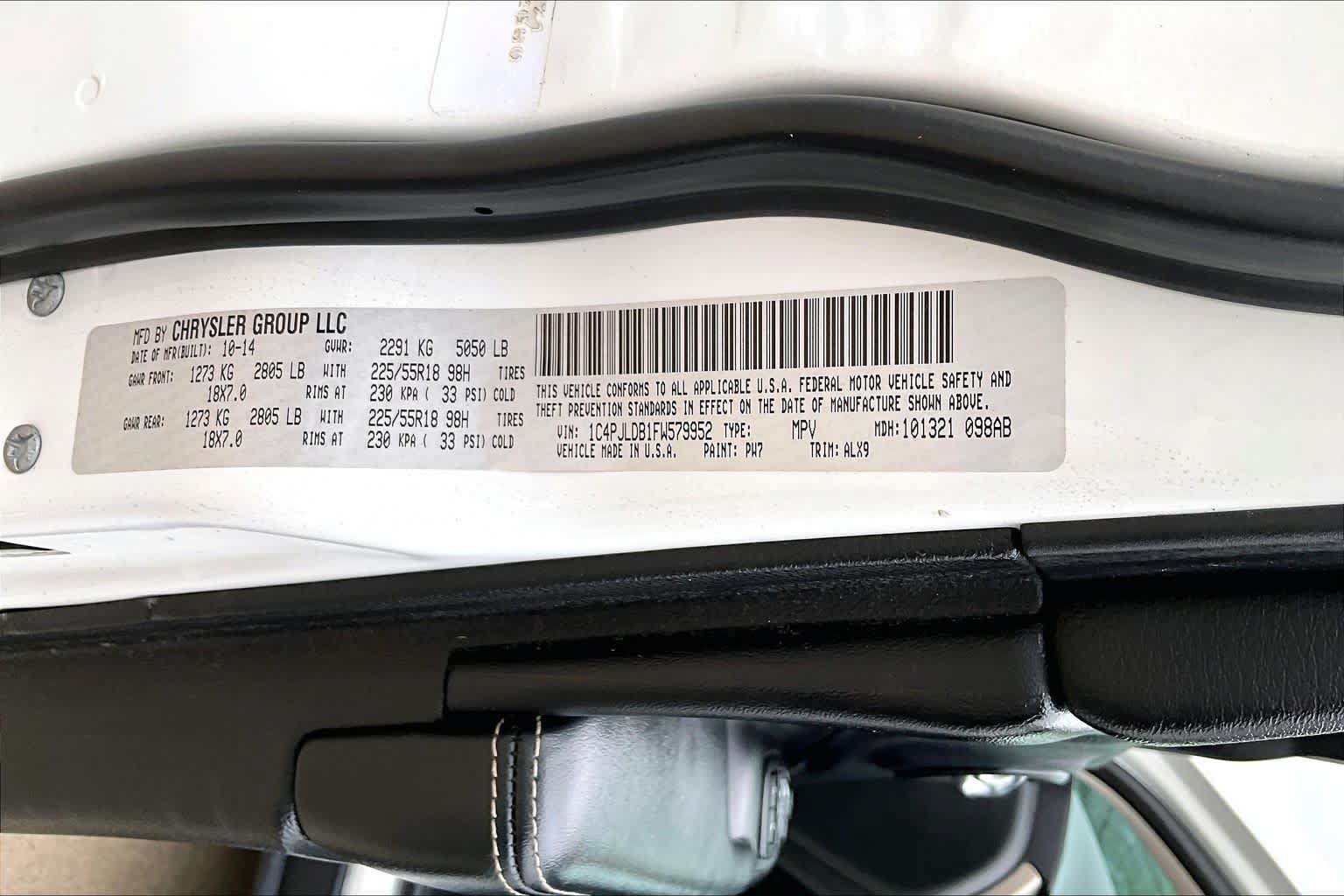 Used 2015 Jeep Cherokee Limited FWD image 34