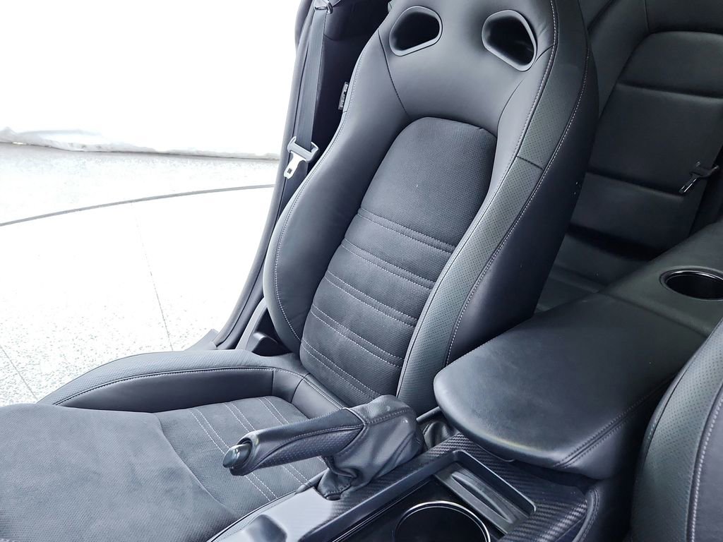 Used 2019 Nissan GT-R image 44
