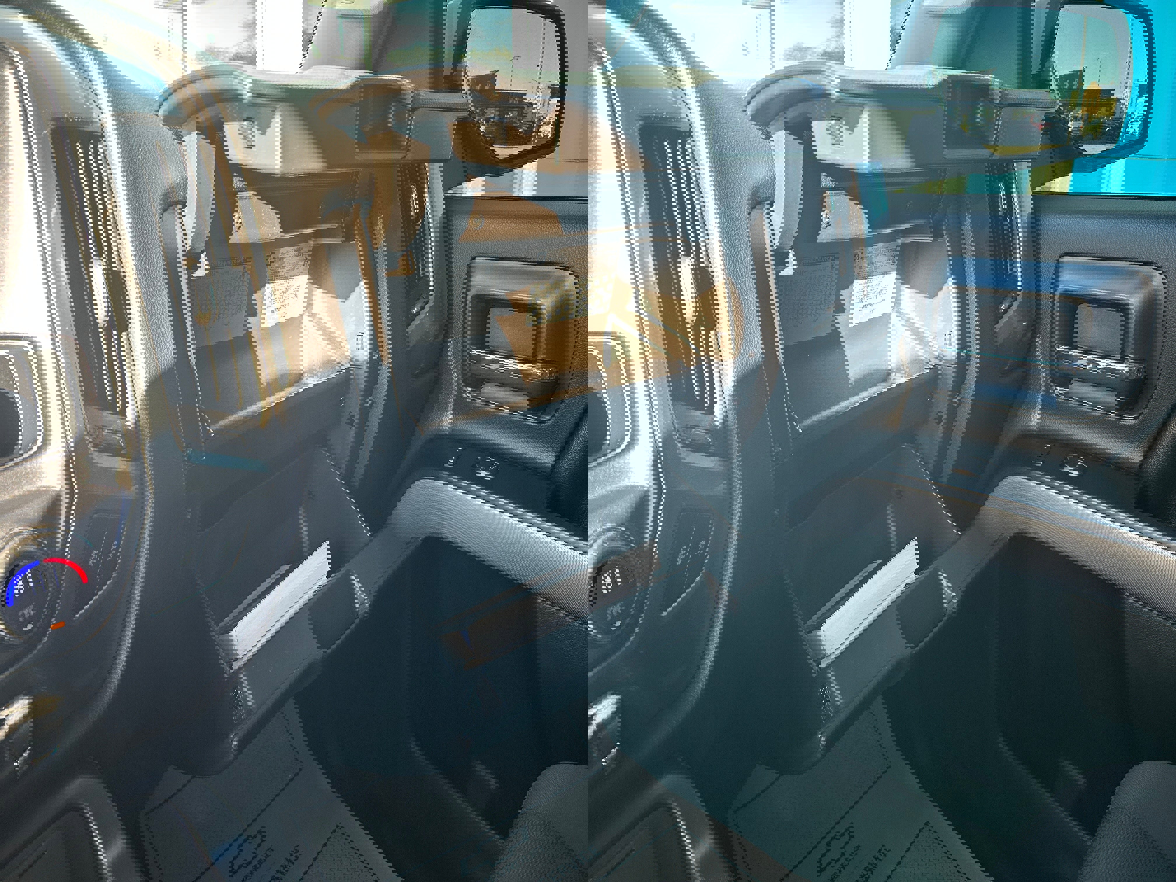 Used 2016 Chevrolet Silverado 1500 LT image 25