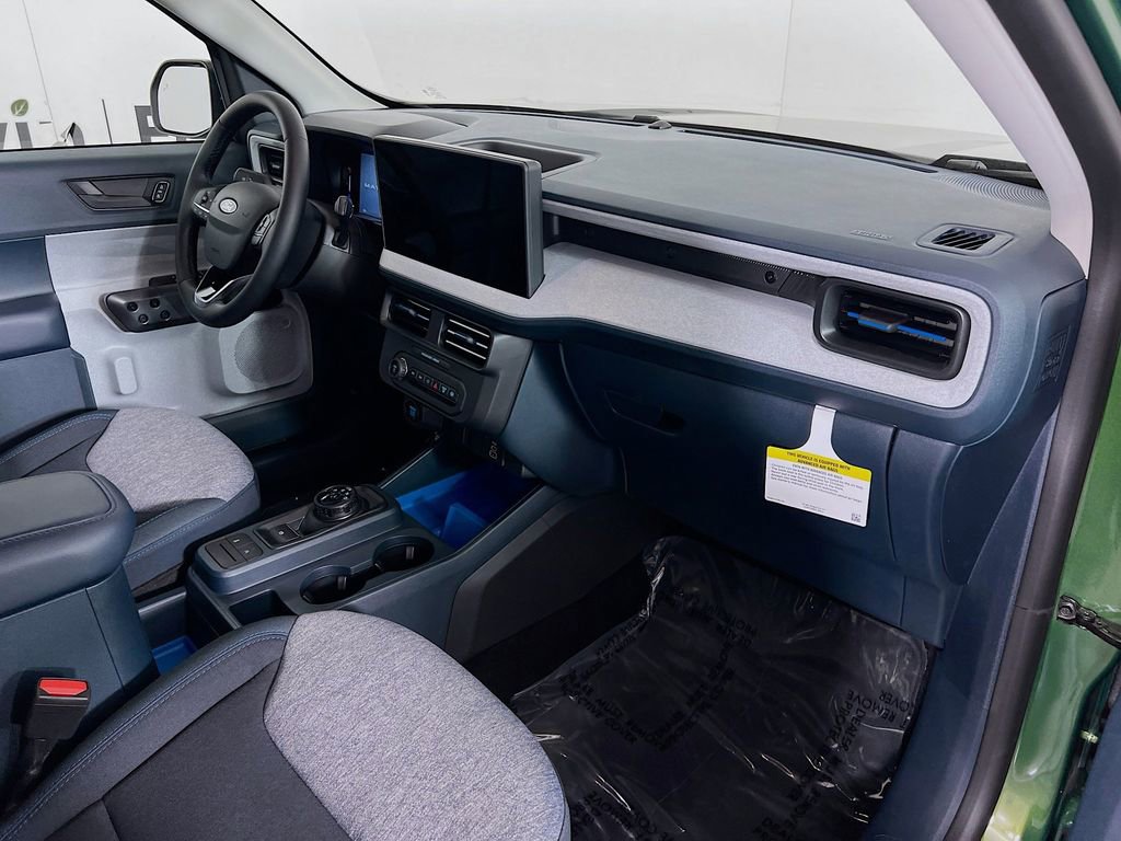 New 2025 Ford Maverick XLT w/ XLT Luxury Package image 28