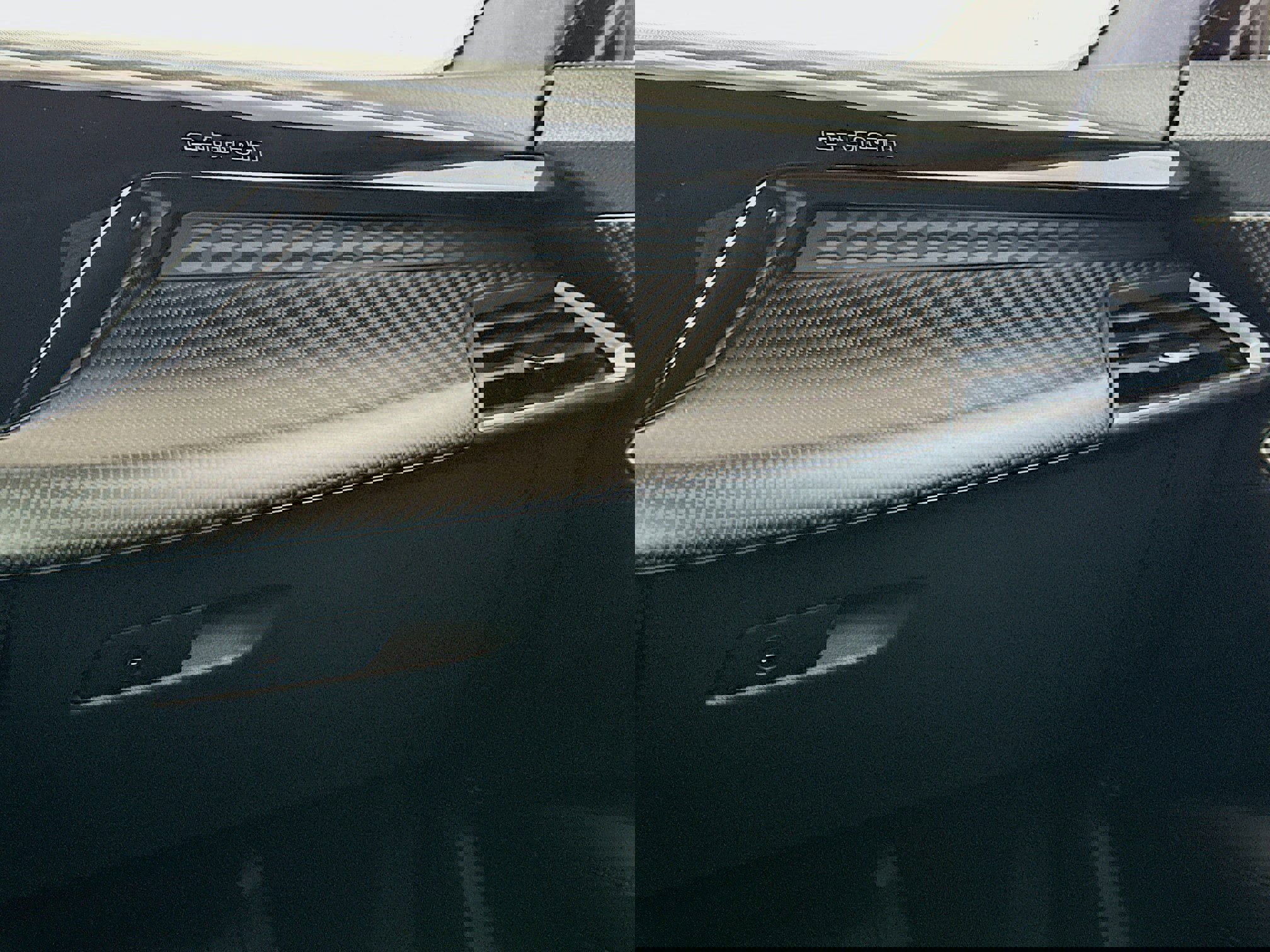 Used 2024 Audi e-tron GT Premium Plus image 16