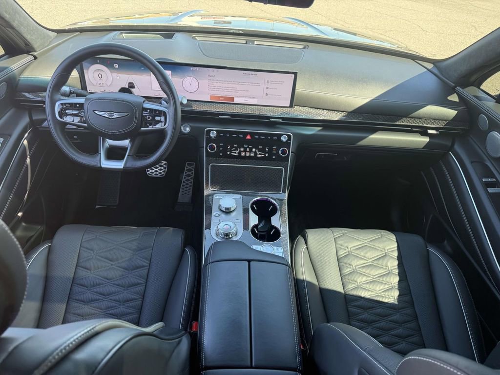 Used 2025 Genesis GV80 3.5T e-SC image 27