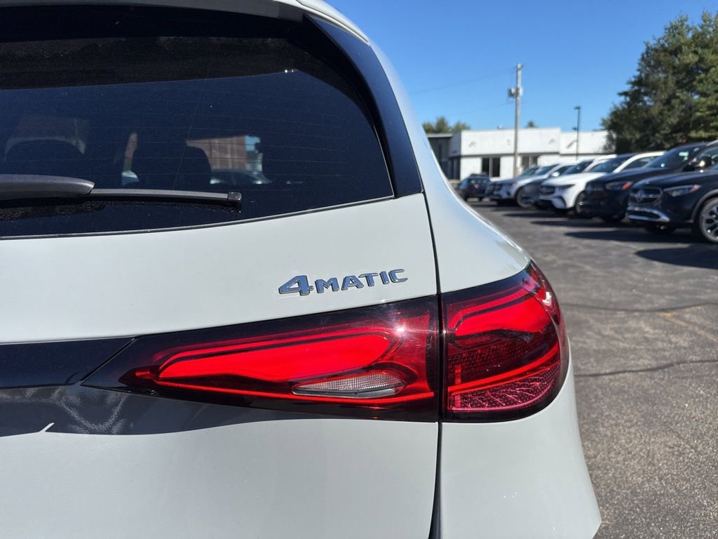 New 2026 Mercedes-Benz GLC 300 4MATIC image 8