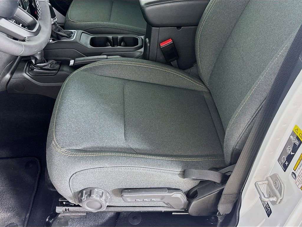 Used 2025 Jeep Gladiator Sport image 20