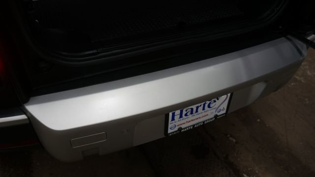 Used 2023 Land Rover Defender 90 S image 32