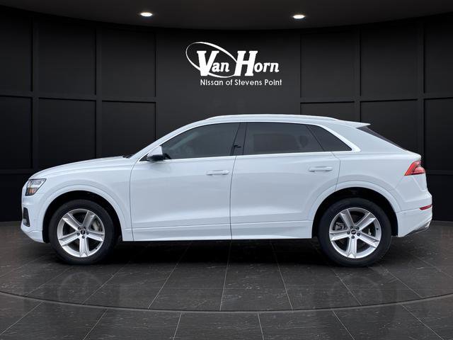 Used 2021 Audi Q8 Premium w/ Convenience Package image 4