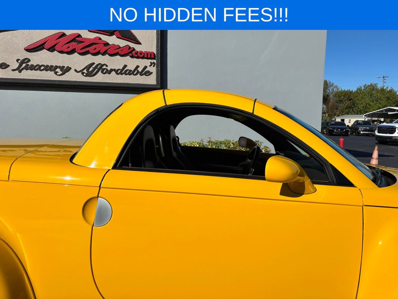 Used 2005 Chevrolet SSR w/ Preferred Equipment Group RWD image 39