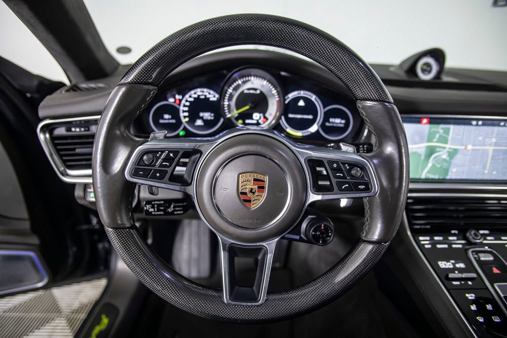 Used 2018 Porsche Panamera Turbo S Executive image 44