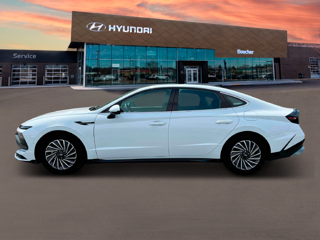 New 2025 Hyundai Sonata Limited FWD image 3