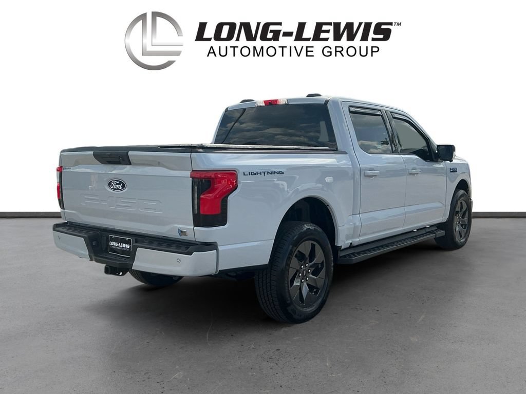 Used 2025 Ford F150 Lightning Flash AWD/4WD image 7