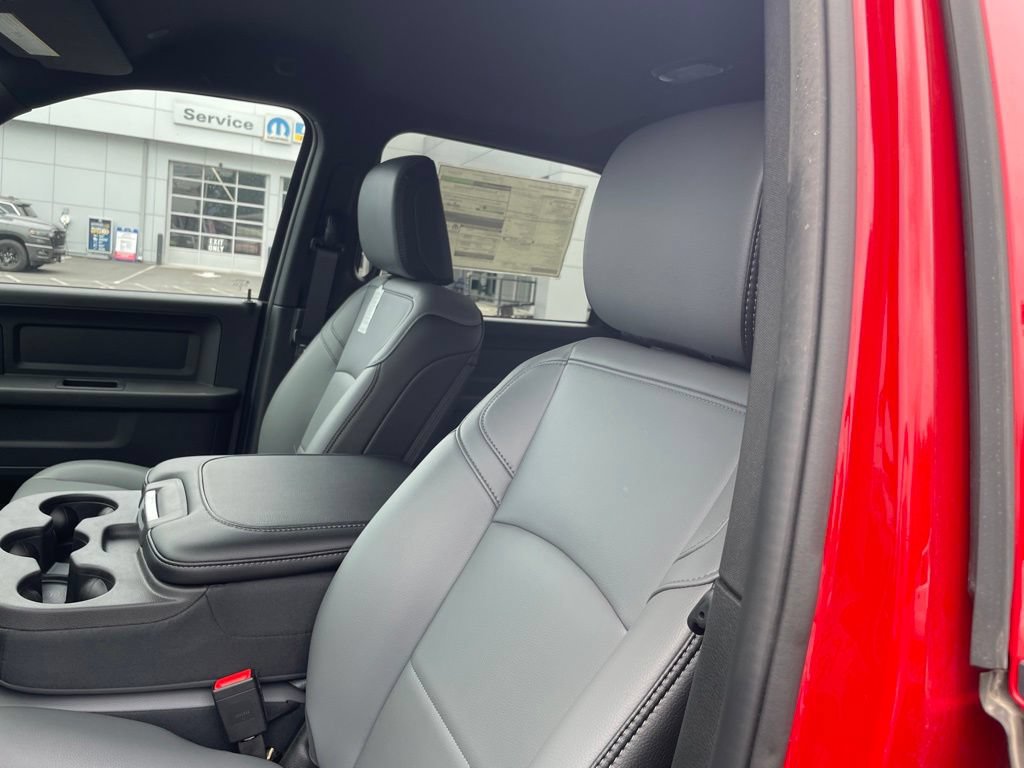 New 2026 RAM 2500 Tradesman w/ Bed Convenience Group AWD/4WD image 9