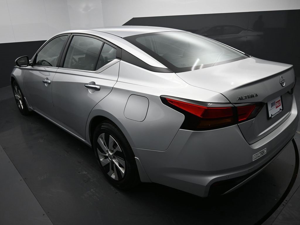 Used 2023 Nissan Altima 2.5 S image 8