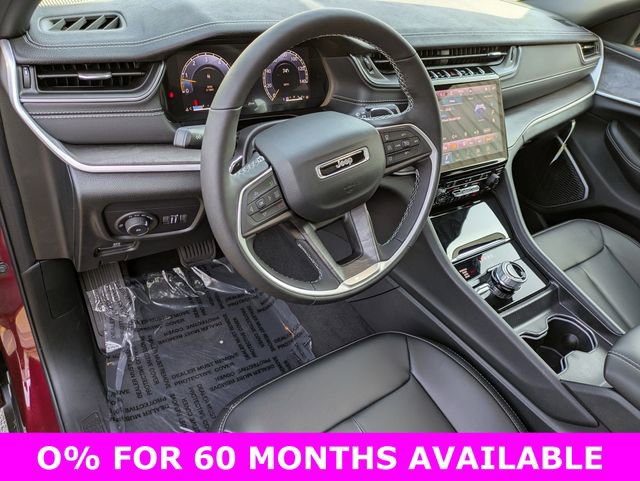 New 2025 Jeep Grand Cherokee L Limited w/ Black Appearance Package image 10