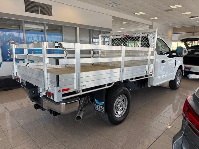 Used 2020 Ford F250 XL w/ Power Equipment Group RWD image 4