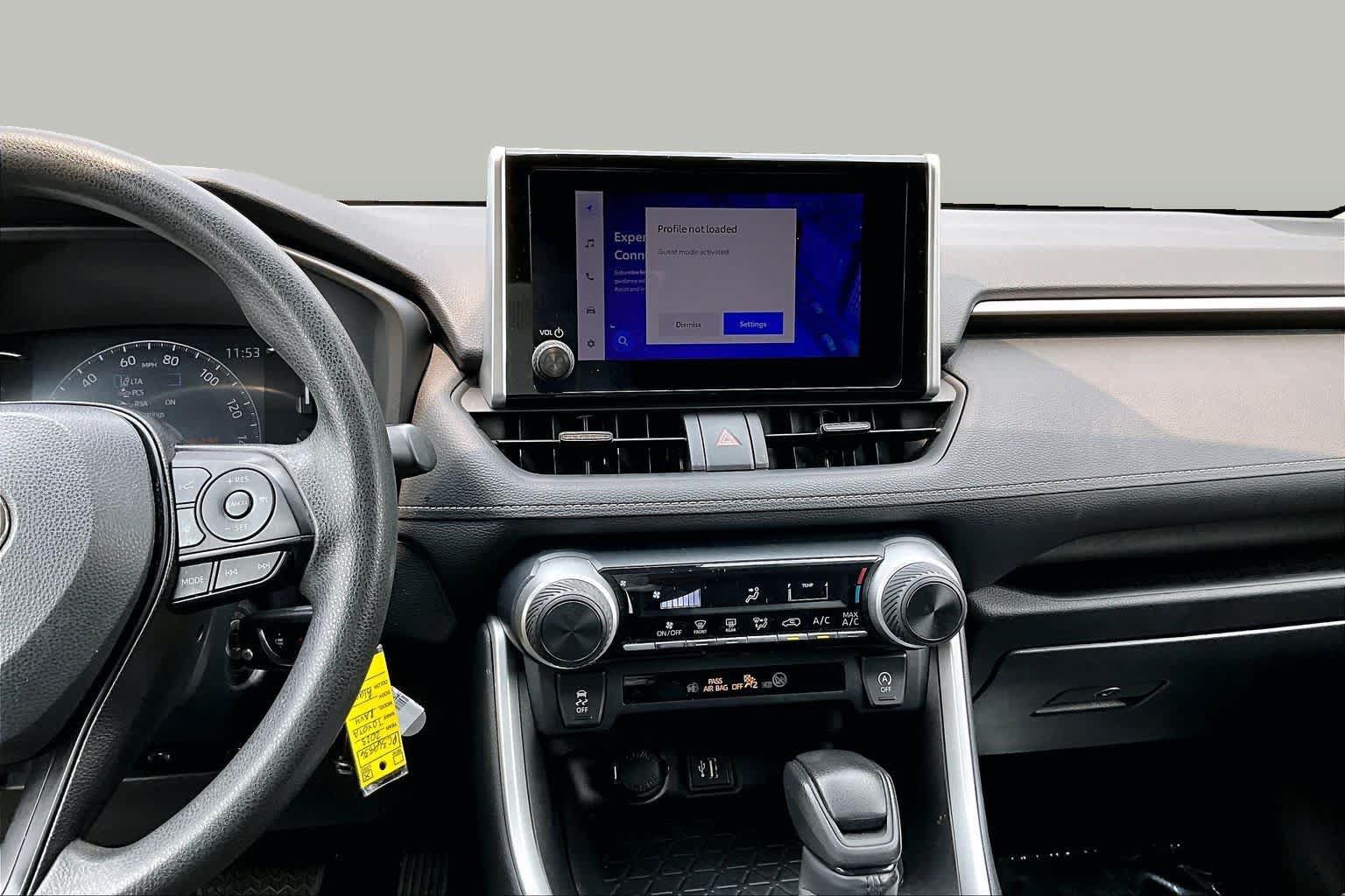 Used 2023 Toyota RAV4 LE AWD/4WD image 7
