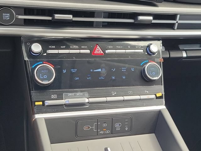 New 2027 Hyundai Santa Fe SEL FWD image 13