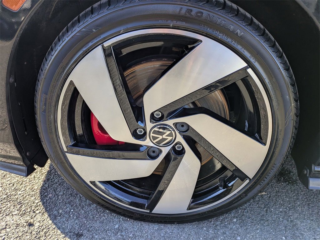Used 2024 Volkswagen GTI S image 9