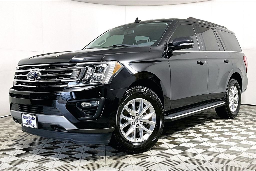 Used 2019 Ford Expedition XLT w/ Equipment Group 202A image 2