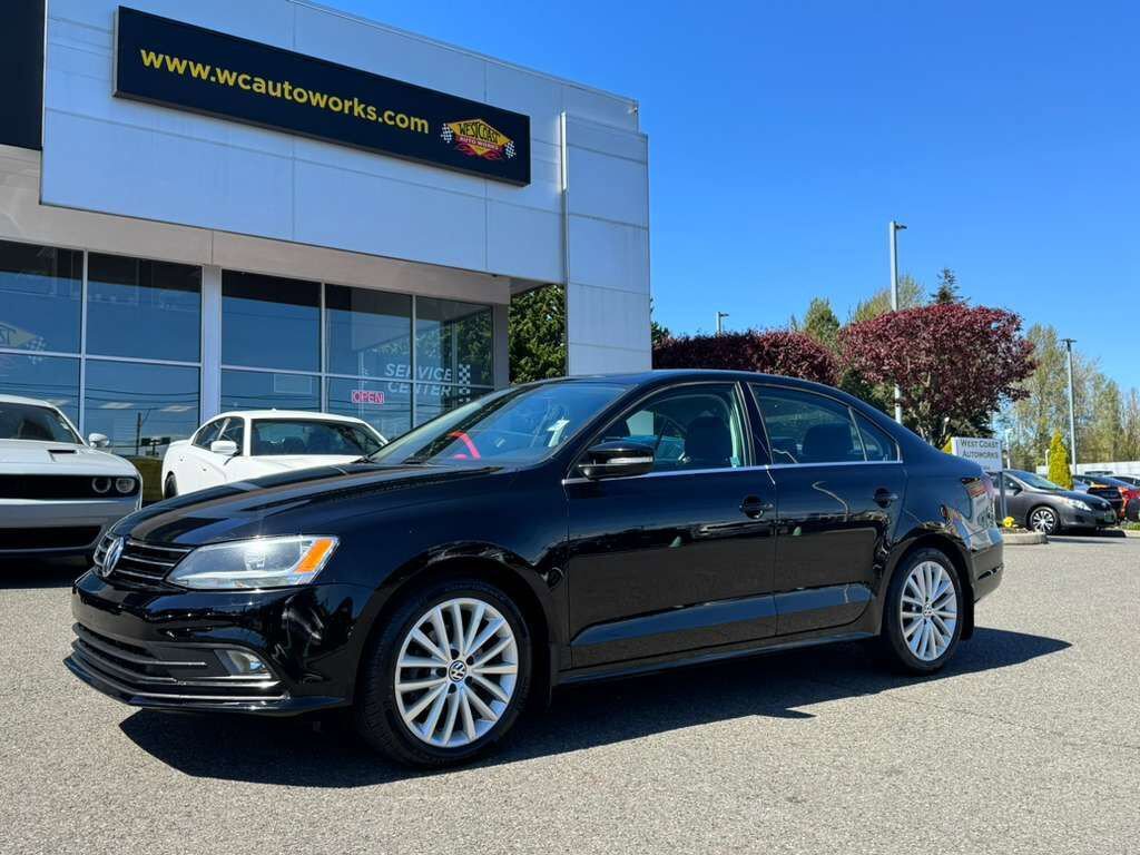 Used 2016 Volkswagen Jetta SEL FWD image 3