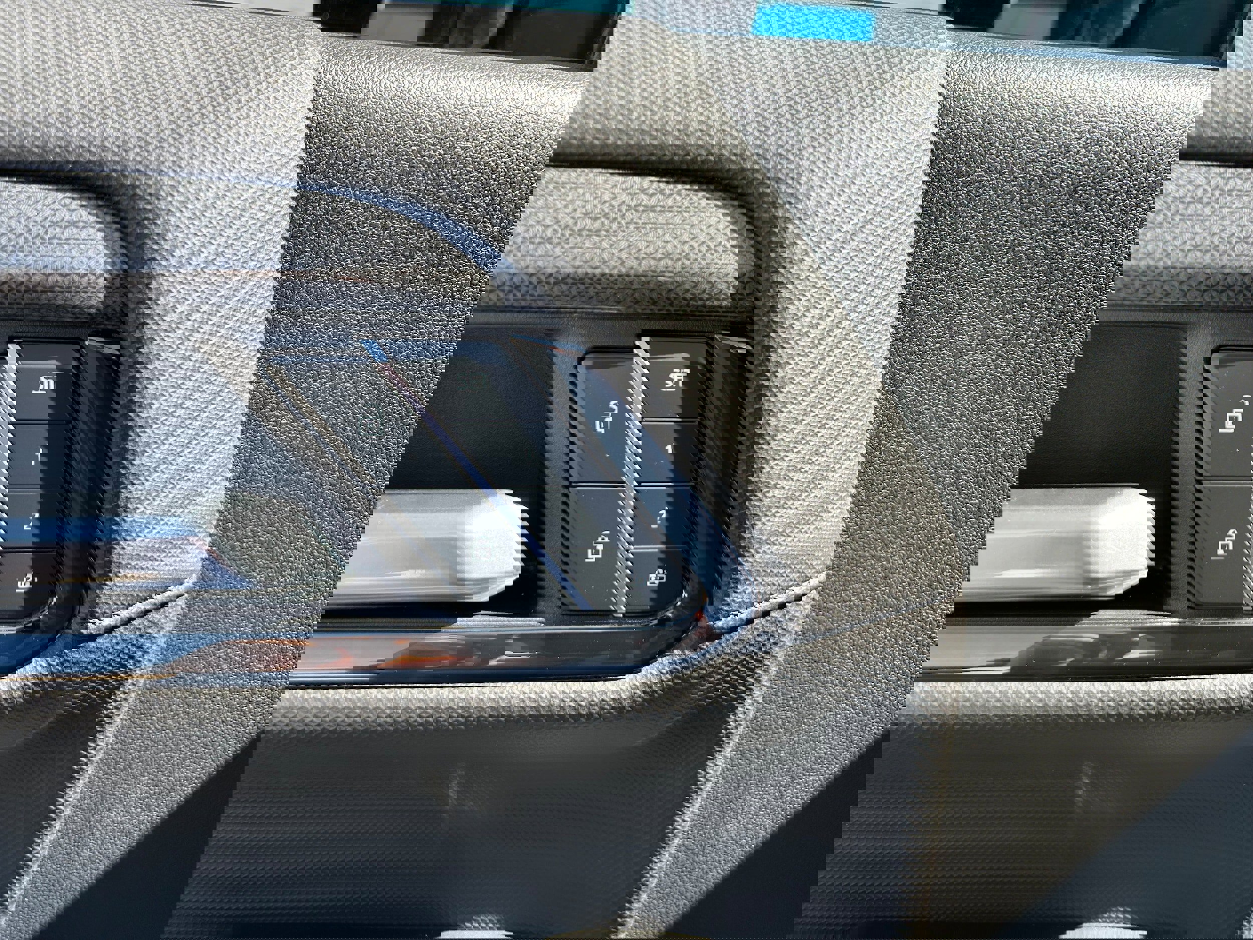 Used 2025 Chevrolet Silverado 2500 ZR2 w/ ZR2 Bison Edition image 18