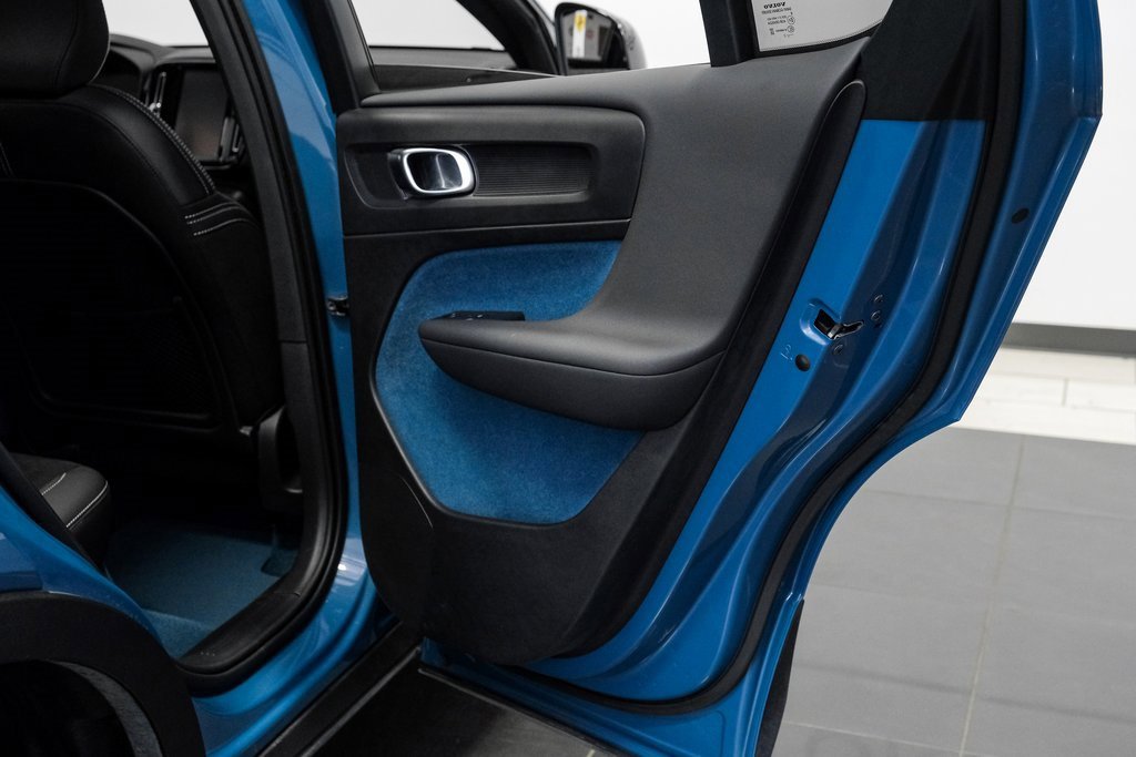 Used 2023 Volvo C40 P8 Recharge Ultimate image 49