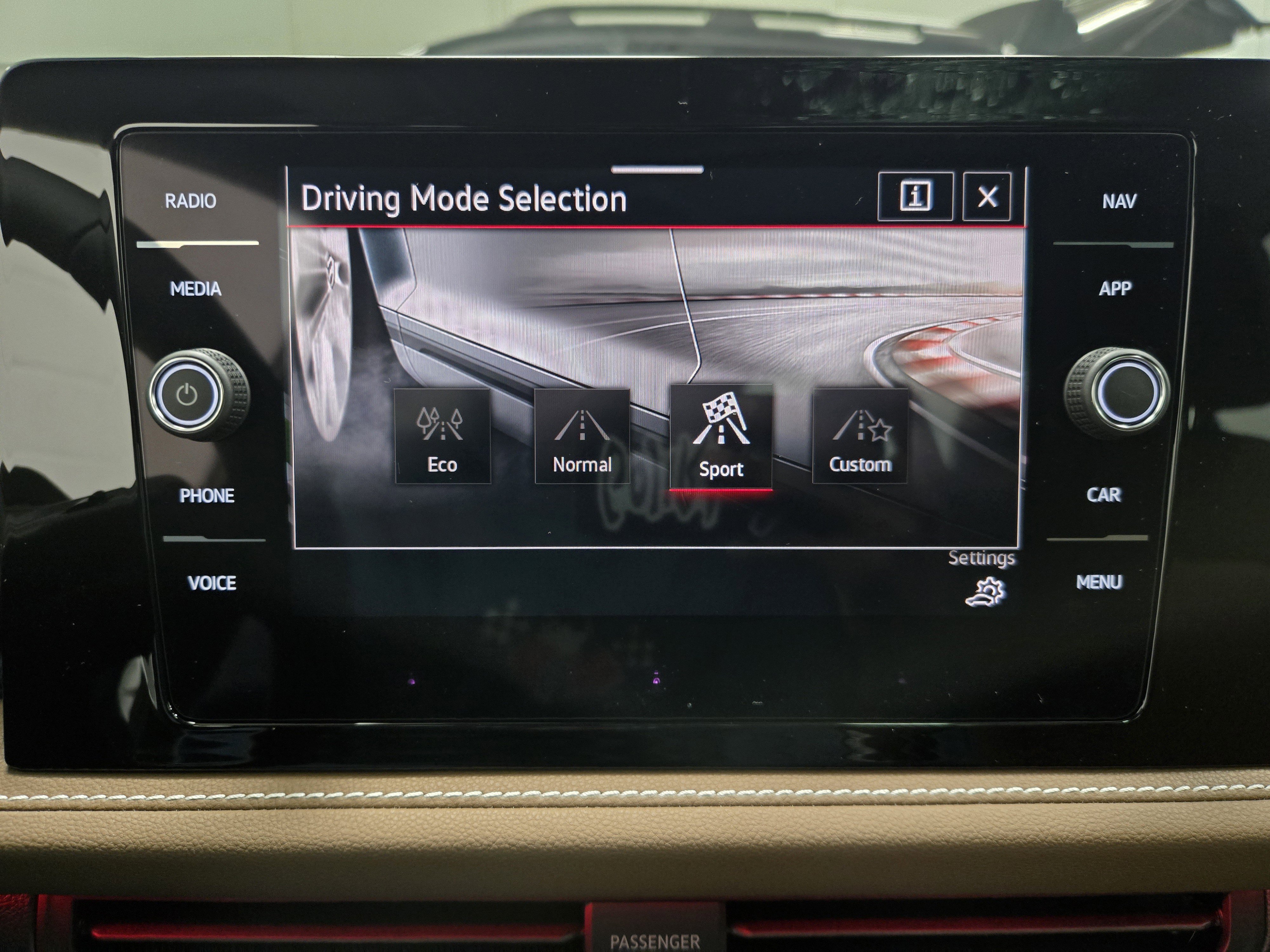 New 2025 Volkswagen Jetta SEL image 16