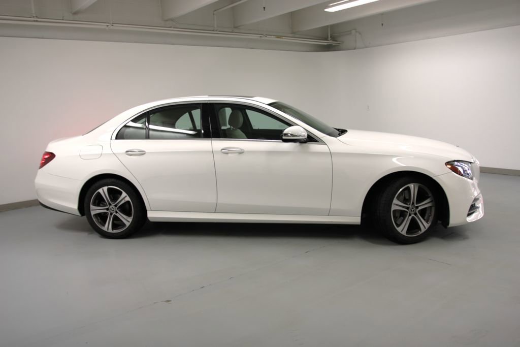Used 2020 Mercedes-Benz E 350 4MATIC Sedan image 6
