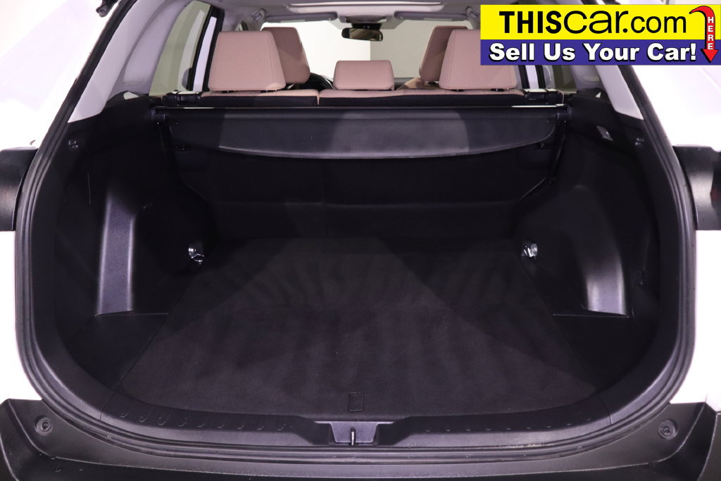 Used 2019 Toyota RAV4 XLE FWD image 34