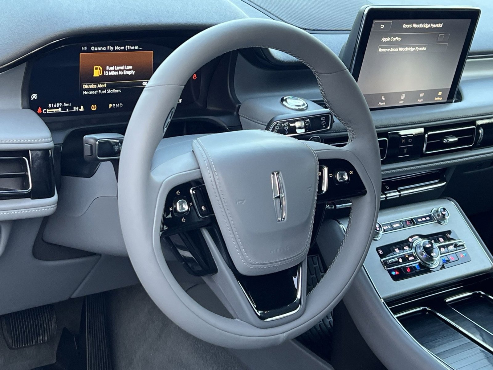 Used 2020 Lincoln Aviator Reserve w/ Equipment Group 202A image 14