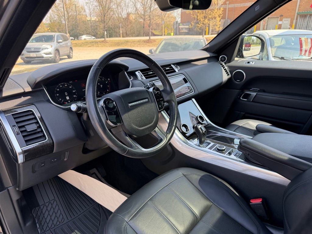 Used 2018 Land Rover Range Rover Sport HSE image 11