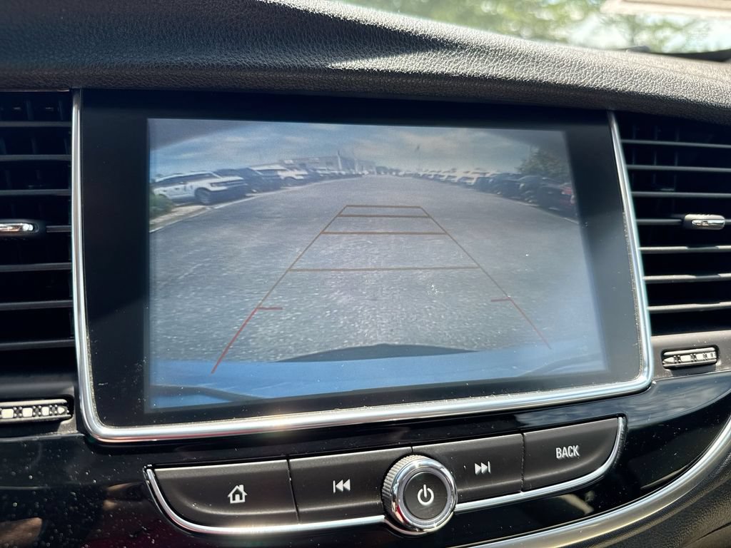 Used 2019 Buick Encore Essence w/ Experience Buick Package FWD image 16
