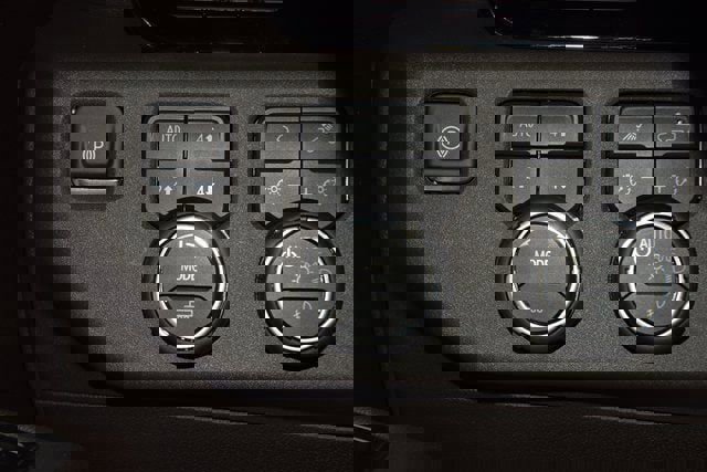 New 2026 Chevrolet Silverado 1500 LTZ w/ LTZ Premium Package image 35