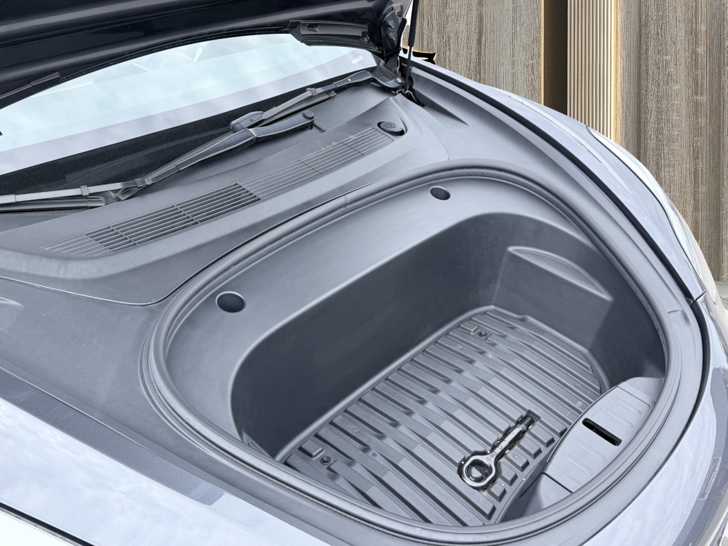 Used 2023 Tesla Model 3 Standard Range image 17