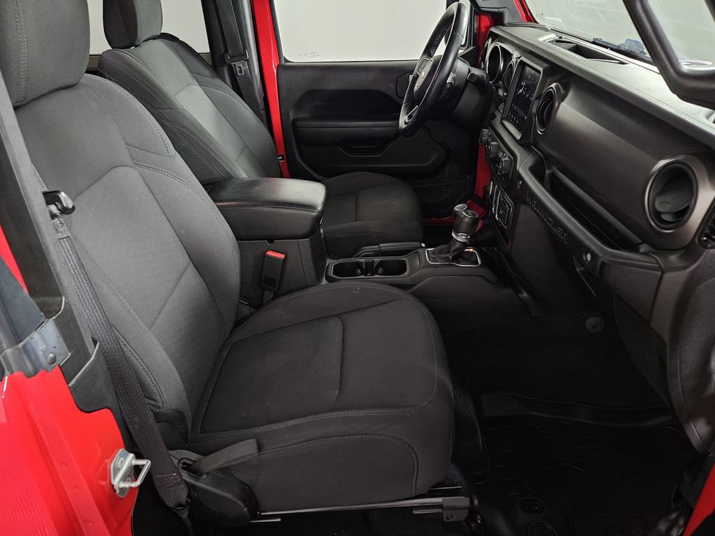 Used 2022 Jeep Wrangler Sport AWD/4WD image 27