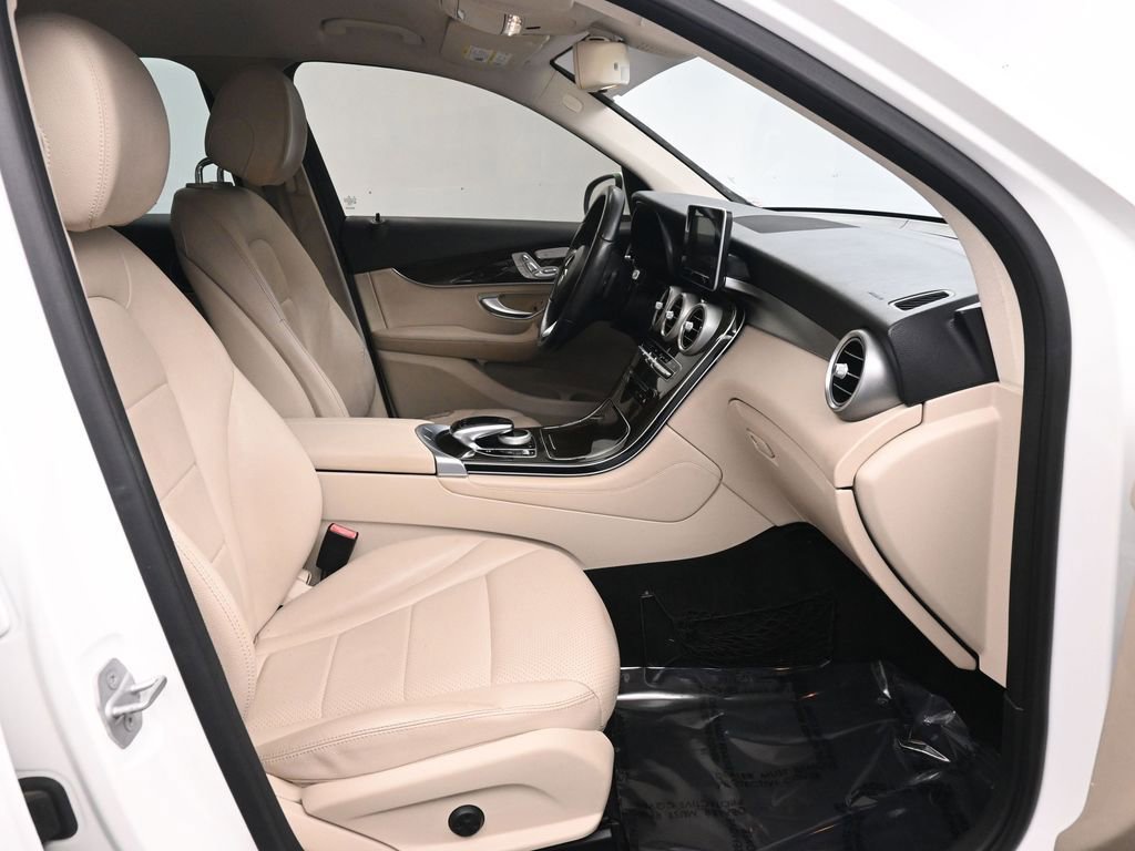 Used 2016 Mercedes-Benz GLC 300 image 20